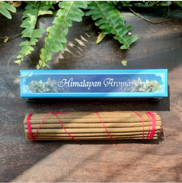 Himalaya với hương thảo dược cao cấp